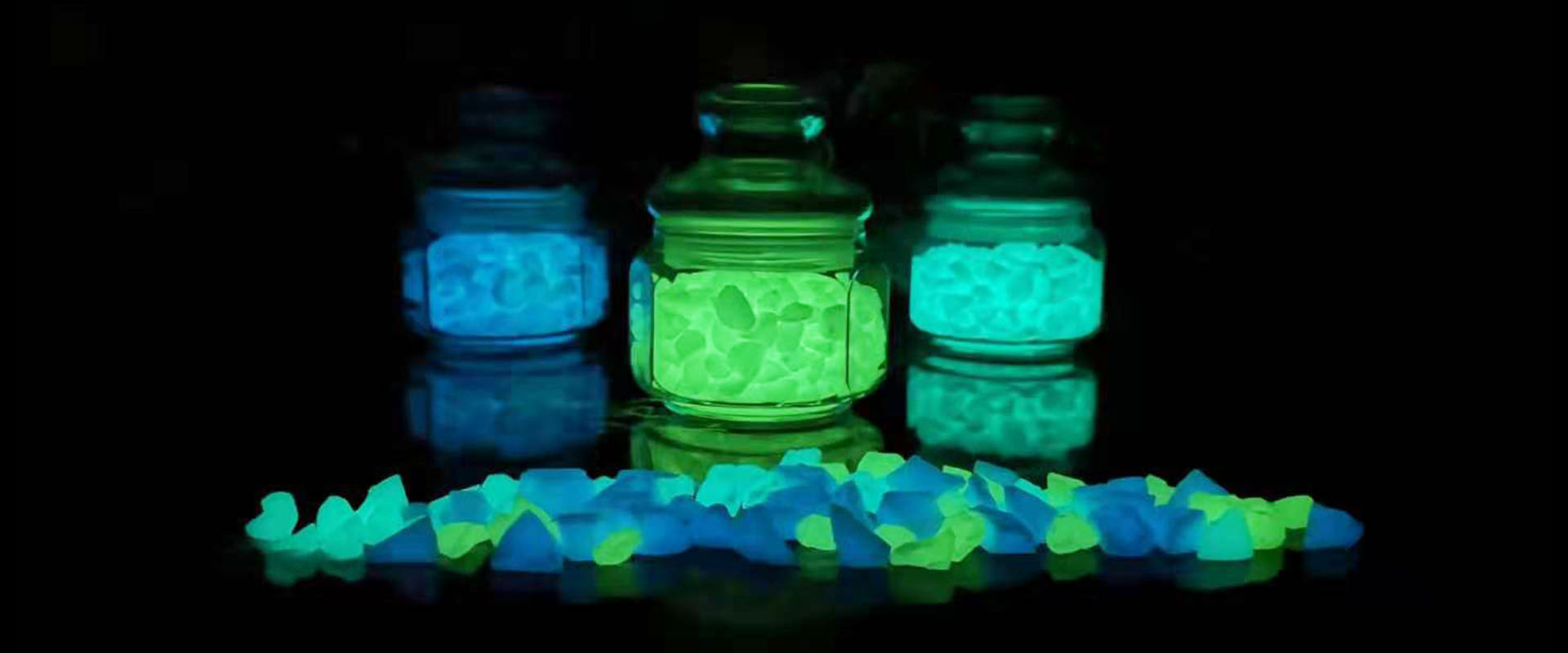 colorful-glow-in-the-dark-stone