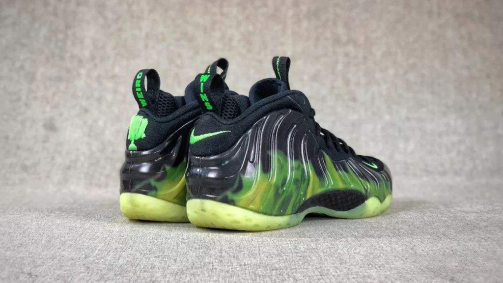 Air Foamposite One“ParaNorman”