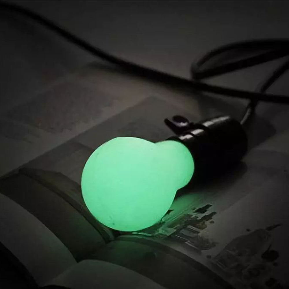 OLED bulb with glow-in-the-dark effect